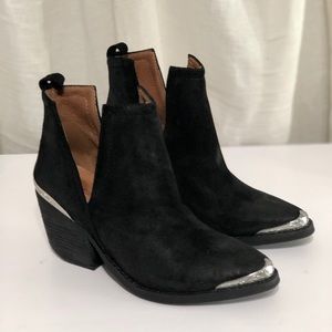 Jeffrey Campbell Cromwell Bootie